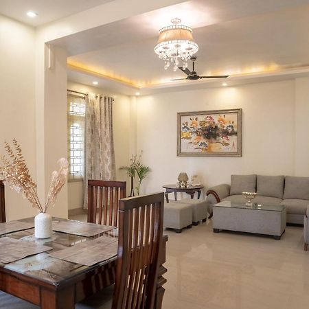مبيت وإفطار غاواهاتي The Urban Grandeur 1 المظهر الخارجي الصورة
