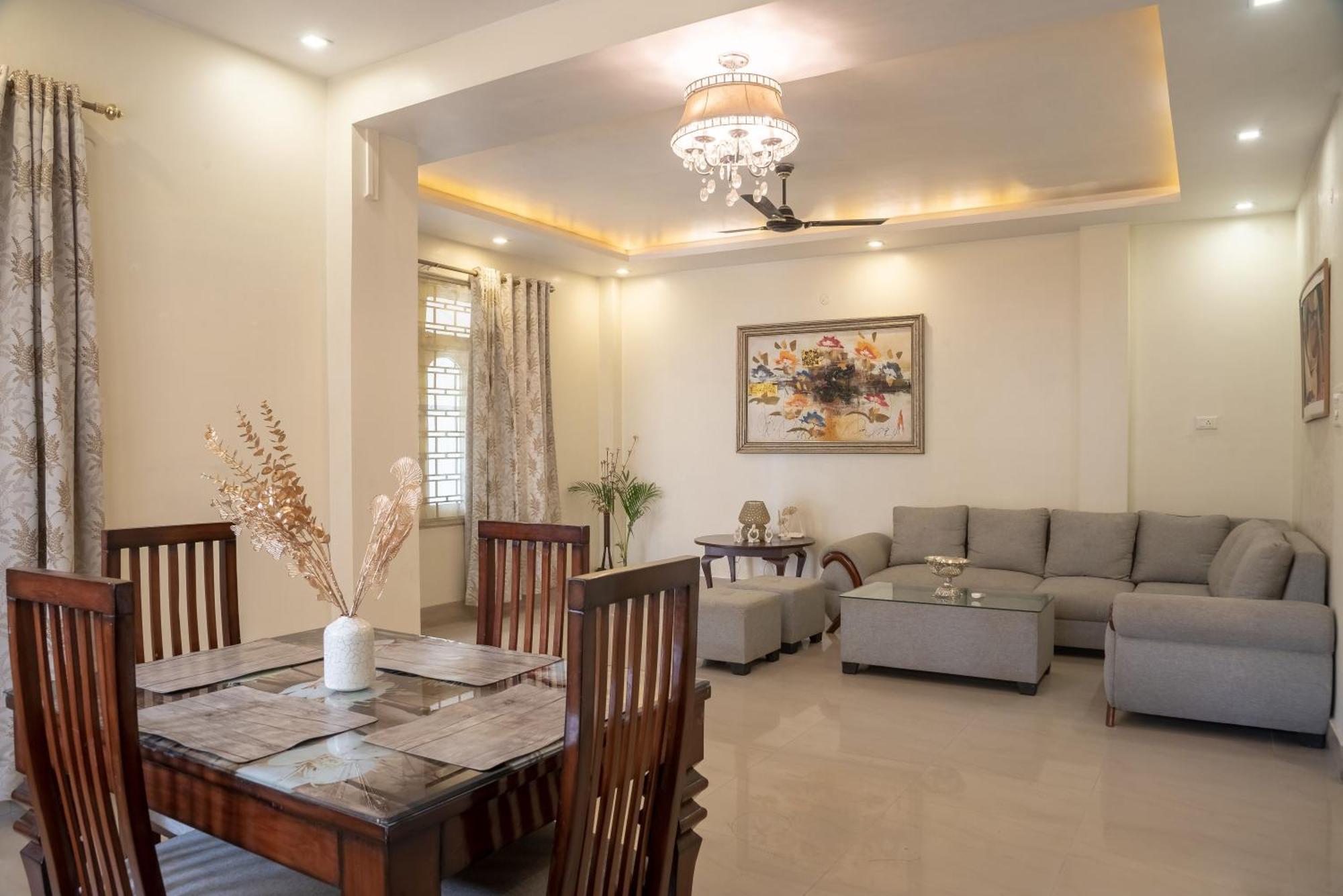 مبيت وإفطار غاواهاتي The Urban Grandeur 1 المظهر الخارجي الصورة